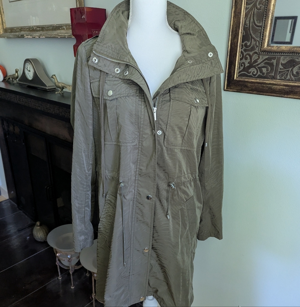 Badgley Mischka Women's Small Olive Green Long Utility Jacket Subtle Zebra Print